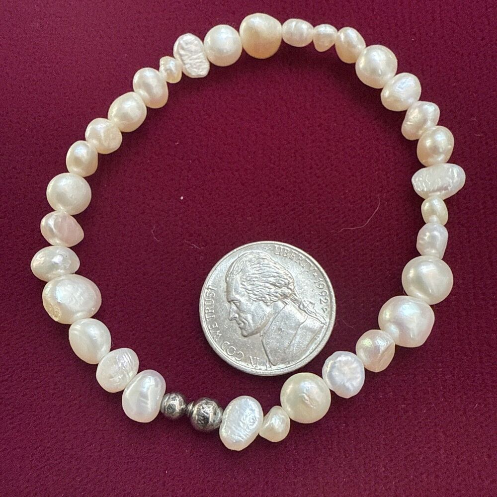 Vintage Silpada Sterling Silver Freshwater Pearl Stretch Bracelet - Picture 4 of 5